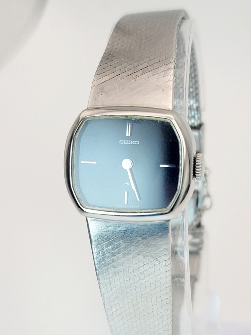Vintage Seiko 11‑4740 Ladies Mechanical Wind Watch Black Dial Stainless Steel